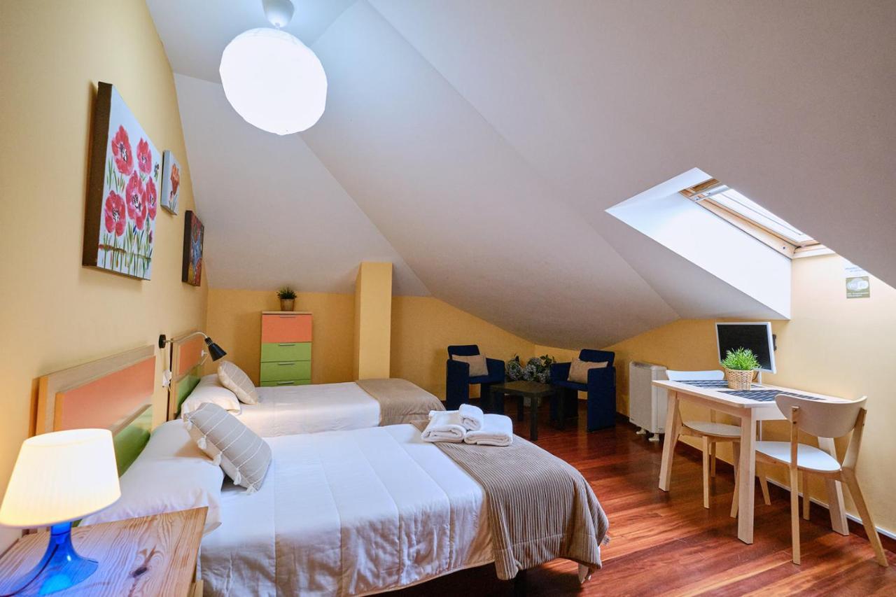 Peregrina Pension 1 O Pedrouzo Extérieur photo